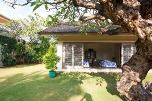 Massage Home Service in Bali in a private villa with professional therapist setup